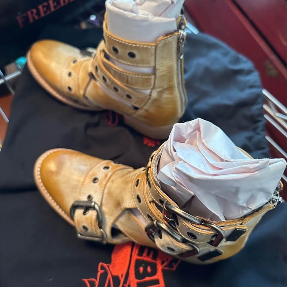 Freebird by Steven Gold Ankle Boots